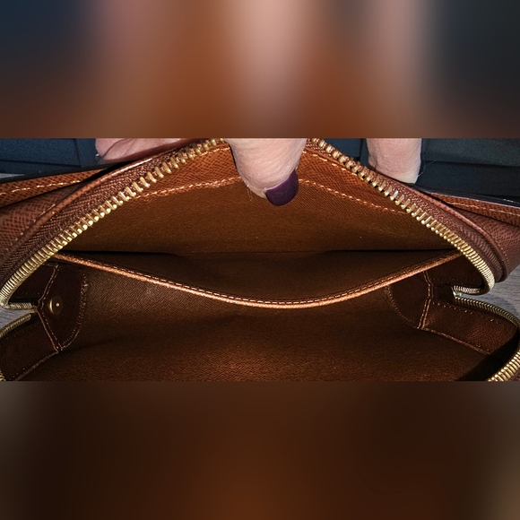 Authentic LOUIS VUITTON Monogram Orsay Clutch Crossbody Bag - Picture 11 of 15